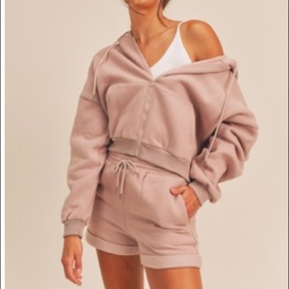 𝅺sexy and oversized hoodie zip up fleece jacket and shorts set. Mauve - Picture 1 of 6